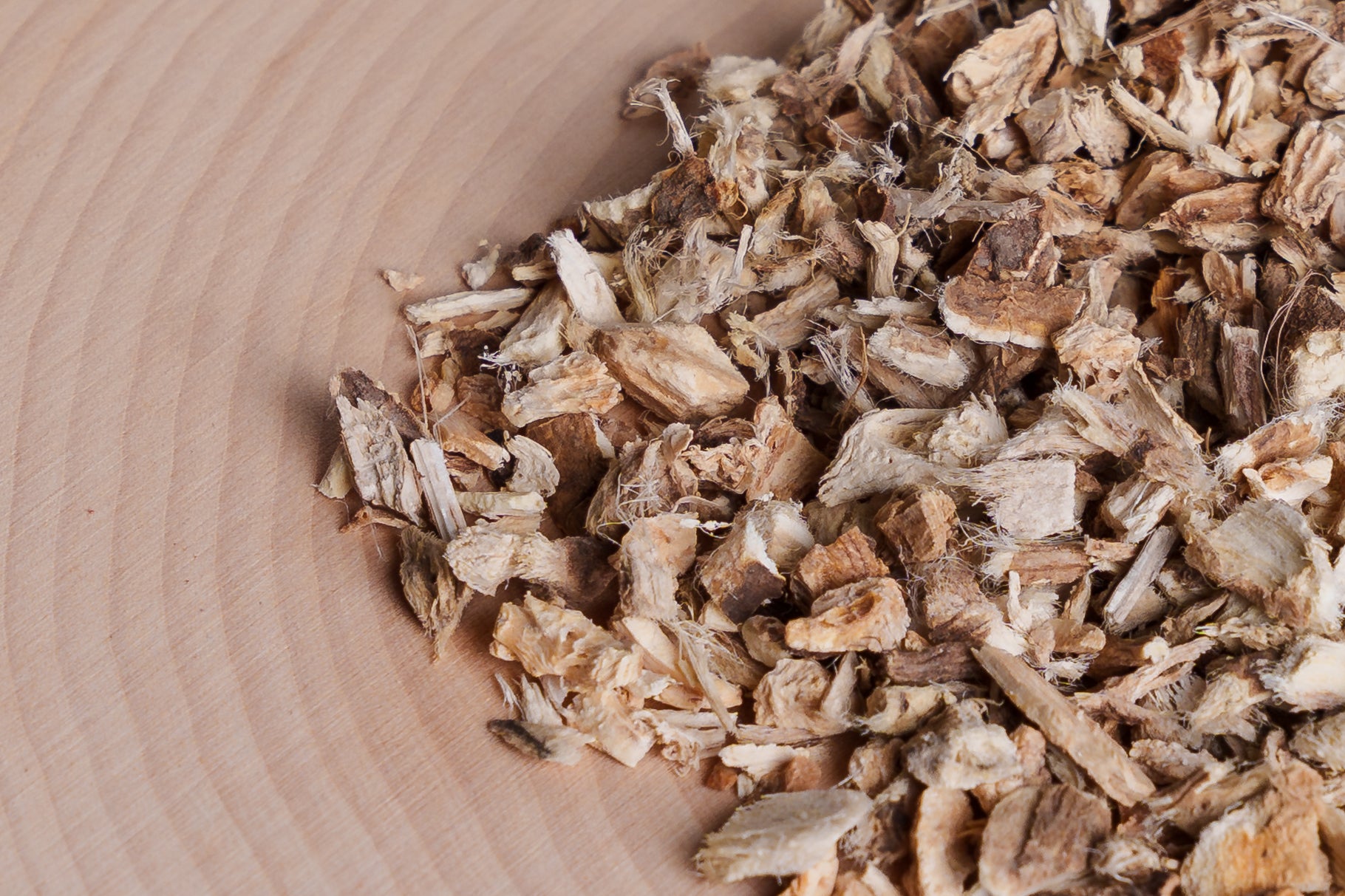 Lavara Botanics Marshmallow Root on a wooden board